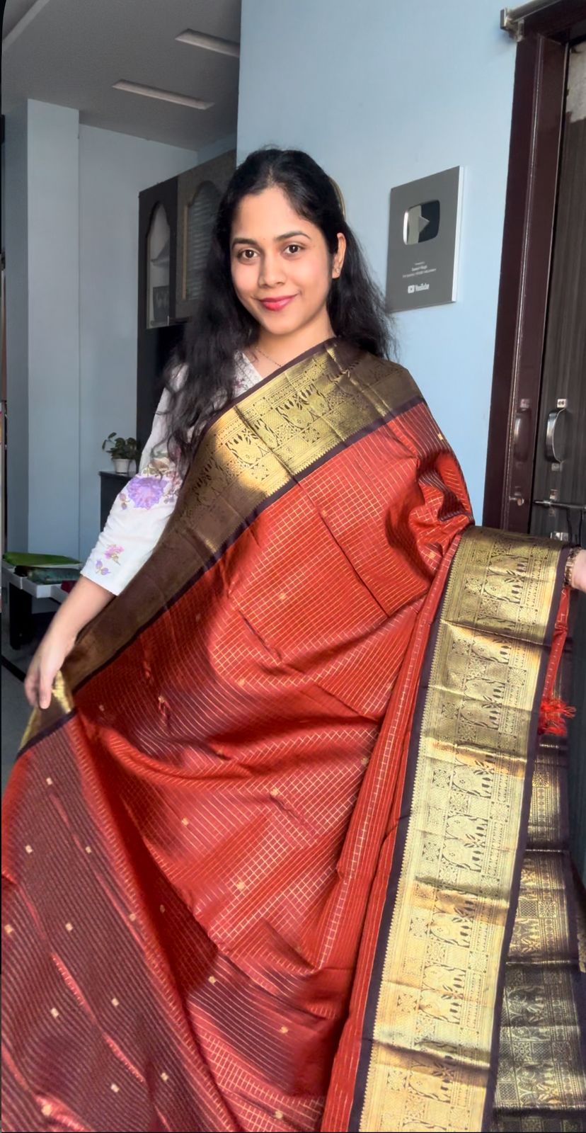 Kanchi Pattu Orange and Brown Vintage Saree